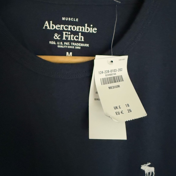 NWT ABERCROMBIE long sleeve SHIRT M - Picture 2 of 4